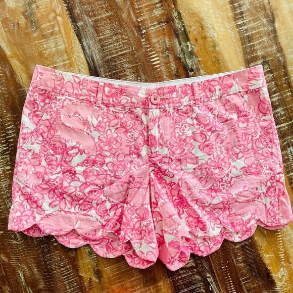 Lilly Pulitzer buttercup shorts scalloped she’s a fox pink print - Picture 1 of 3